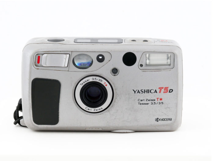 Yashica T5D